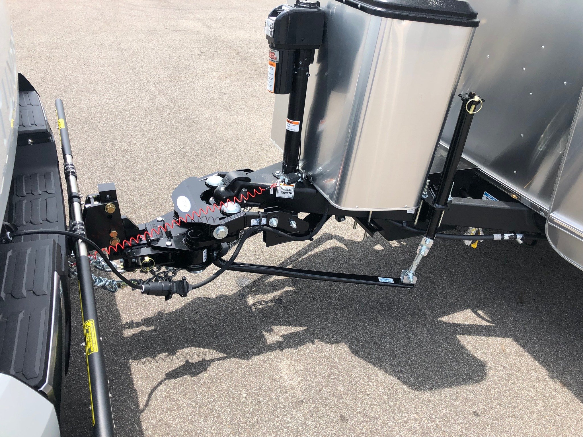 ProPride, Inc. Leading Jim Hensley AntiSway Hitch